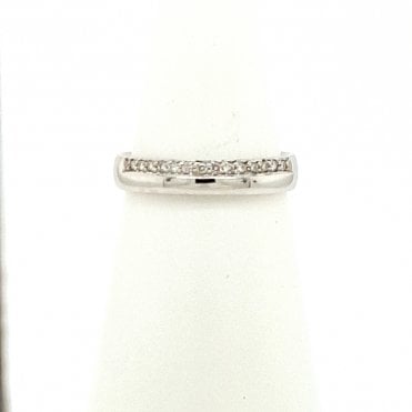 Diamond set wedding ring