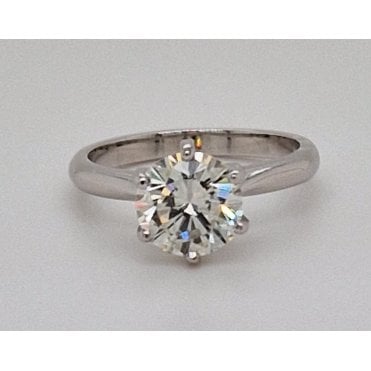 Diamond Solitaire ring 1.89cts Set in Platinum