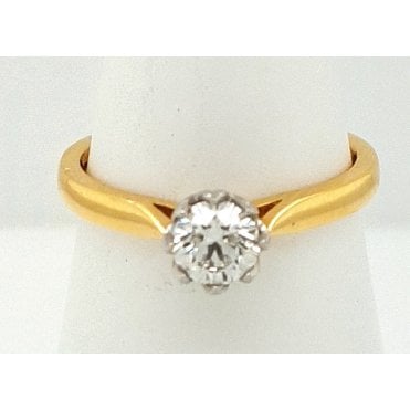 Diamond Solitaire Ring in 18ct Yellow Gold
