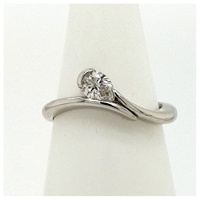 Pear Shaped Diamond solitaire ring in Platinum