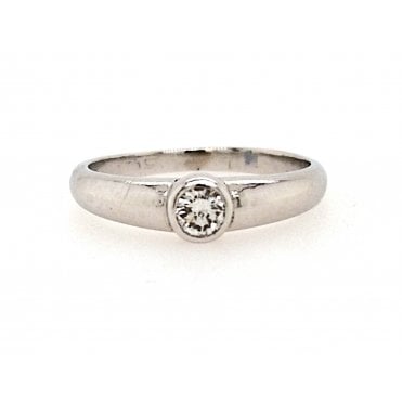 Pre-Owned Diamond Solitaire Ring in Platinum