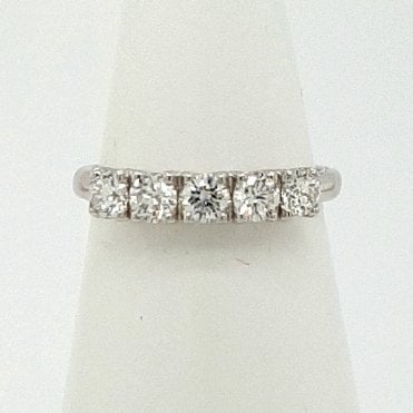 Round Brilliant Cut Diamond  Half Eternity ring 0.85cts in Plat